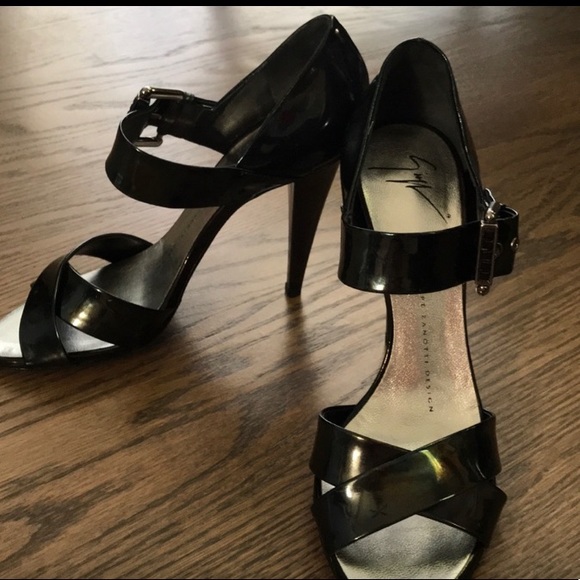 Giuseppe Zanotti Holographic Metallic Sandal Heels - Picture 4 of 6